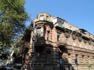 გალაკტიონ ტაბიძის ქუჩა
