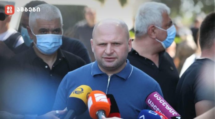 „მოხდა შეთანხმება ფართებთან, ქირის ოდენობასთან, ვადებთან დაკავშირებით, მათ გადაეხადათ თანხა მთლიანი ოდენობით, თავიანთი ნებით დატოვეს ტერიტორია“-„ბლექსი ფროფერთისის“ წარმომადგენელი