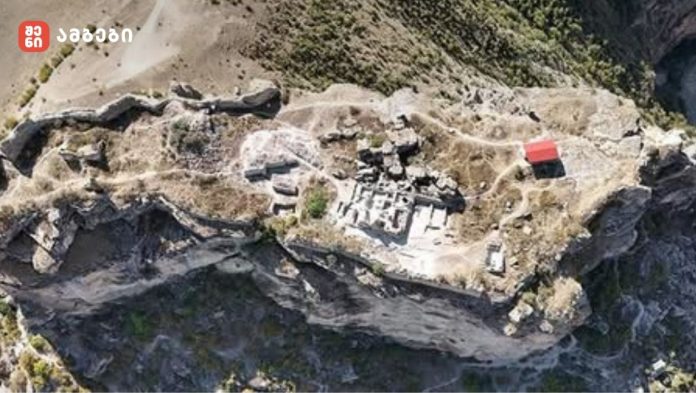 თურქი არქეოლოგები აცხადებენ, რომ არტანუჯში აშოტ კურაპალატის საფლავი აღმოაჩინეს