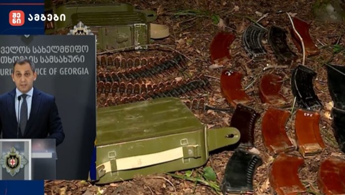 სუს-ი: ამოღებულია დიდი რაოდენობით იარაღი და საბრძოლო მასალა, რომელიც უკრაინაში მოქმედი ერთ-ერთი სამხედრო დანაყოფის ქართველი წარმომადგენლის მითითებით არის შეძენილი