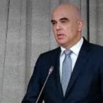 „საქართველო კონვენციის ხელმოწერის პროცესში ჩაერთო - ის საბჭოს წევრია და დღეს დილით მონაწილეობდა კონვენციის ხელმოწერაში. ეს ძალიან დადებითი ელემენტია, ამავდროულად, საჭიროა პროგრესი ჩვენს ერთობლივ მუშაობაში, როგორც ევროპის საბჭოს წევრ სახელმწიფოსთან“-ალენ ბერსე