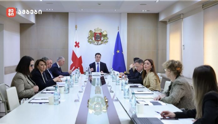 კლიმატის ცვლილების საბჭო საქართველოს მთავრობის დადგენილების თანახმად შეიქმნა და მისი მიზანია, ხელი შეუწყოს „კლიმატის ცვლილების შესახებ“ გაეროს ჩარჩო კონვენციის და „პარიზის შეთანხმების“ ეფექტიან განხორციელებას. კლიმატის ცვლილების საბჭოს როლი განსაკუთრებით მნიშვნელოვანია იმისათვის, რომ საქართველოს კლიმატის ცვლილების პოლიტიკა იყოს ამბიციური, რეალისტური და ქვეყნის განვითარების მიზნებთან შესაბამისი