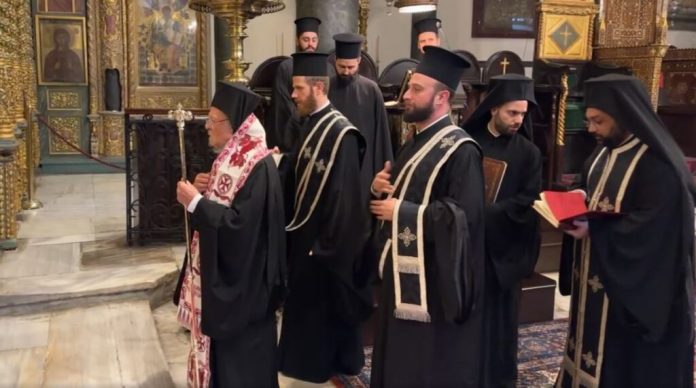 მსოფლიო პატრიარქმა, ყოვლადუწმიდესმა ბართლომემ ნეტარხსენებული საქართველოს პატრიარქის, ილია მეორის სულის მოსახსენებლად პანაშვიდი აღასრულა