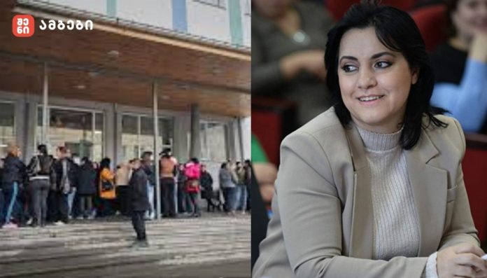 მოსწავლეებისგან საჩუქრად მიღებული იტალიის საგზურის შემდეგ სკოლიდან გაათავისუფლა