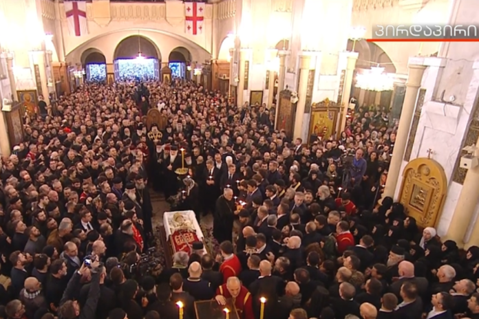 პატრიარქი სამების საკათედრო ტაძარშია დასვენებული