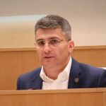 „ბევრი გვინერვიულია კიდევაც, როდესაც ძირს დაგდებულ ახალგაზრდა მამაკაცს სახეში წიხლით სცემს სამართალდამცველი“-მამუკა მდინარაძე