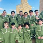„გულითადი და განსაკუთრებული მადლობა წმინდა სამების საკათედრო ტაძრის მეზარეებს, რომლებმაც პატრიარქის გარდაცვალების შემდეგ ოთხი დღე და ოთხი ღამე, 24-საათიან რეჟიმში, ზარი არ გააჩერეს“