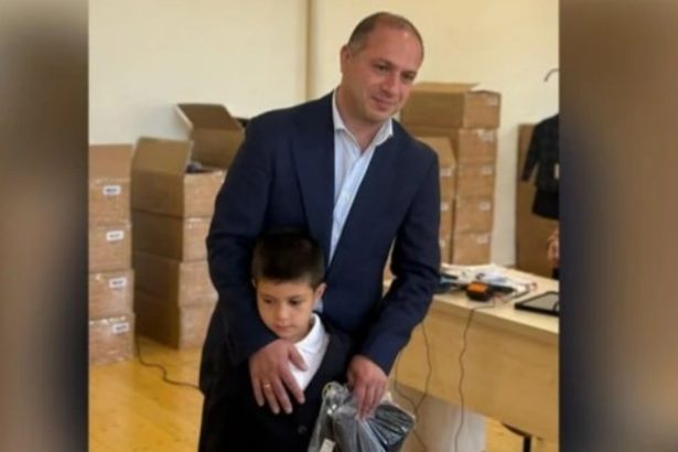გივი მიქანაძემ პირველკლასელ შვილს სასკოლო ფორმა შეუძინა