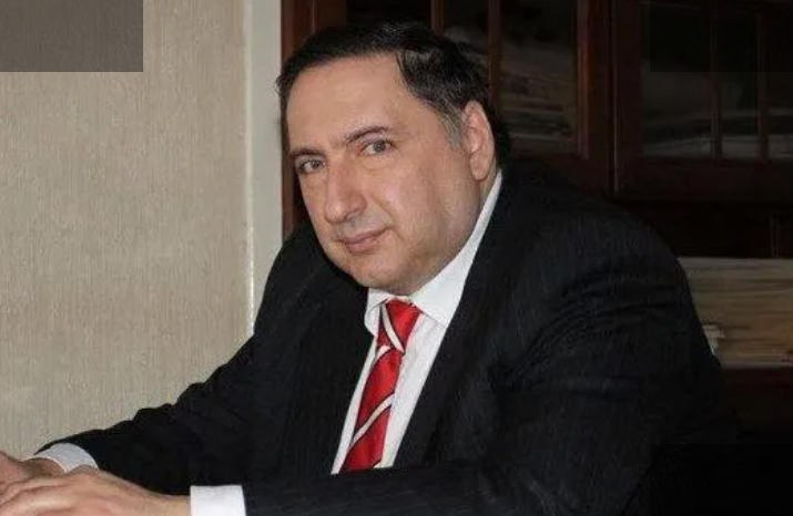 ბერიძე: პოლიტიკური აკრძალვები პრობლემებს აღრმავებს