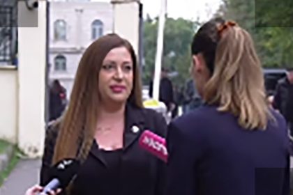 იმნაძის დედა პროკურორს სიტყვიერად დაუპირისპირდა