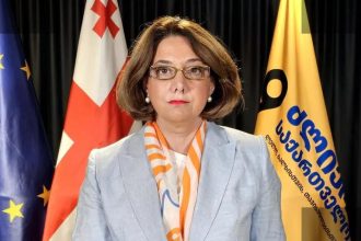 სამადაშვილი: ივანიშვილი მზადებს კონსტიტუციის წინააღმდეგ მოქმედებებს