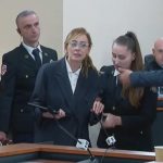 დეკანოიძე საკონსტიტუციო სასამართლოდან გაძევეს