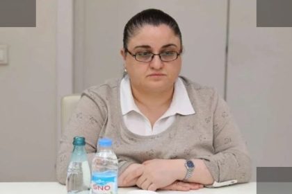 პილოტებისა და ბორტგამცილებლების კიდეგან მაღალი ხაფანგი