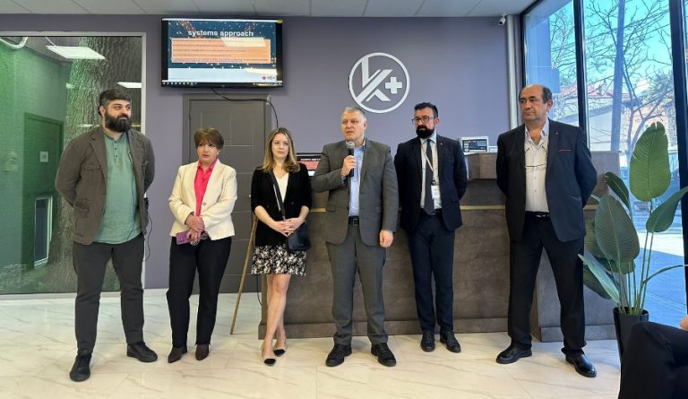 “აკრედიტაცია კანადას” ოფიციალური ვიზიტი მალხაზ კაციაშვილის მრავალპროფილურ ცენტრში