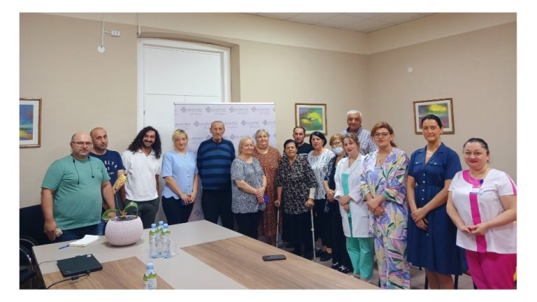 ქუთაისის საეკლესიო საავადმყოფო “ქსენონში” პაციენტთა საბჭოს პირველი შეხვედრა გაიმართა – კანადური სტანდარტი ქართულ კლინიკებში