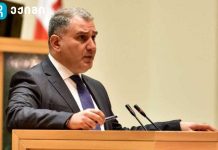 მიხეილ სარჯველაძე დიუშენის სამკურნალო მედიკამენტზე: აუცილებლად დიდი სიფრთხილეა საჭირო ამ მიმართულებით. იქ არის გარკვეული კლინიკური მაჩვენებლები, რომელსაც უნდა აკმაყოფილებდეს პაციენტი. ყველა ეს საკითხი მოითხოვს სკრუპულოზურ მუშაობას. საბედნიეროდ, დღეს უკვე ამ ფაზაში ვართ, როდესაც ამ საკითხებზე მუშაობა იწყება. ეს არის მოსალოცი ამბავი „სახელმწიფო უზრუნველყოფს, რომ უწყვეტად განხორციელდეს ყველა ის დაგეგმილი აქტივობა, რომელიც საქართველოსთვის შეიძლება საინტერესო და მნიშვნელოვანი იყოს“