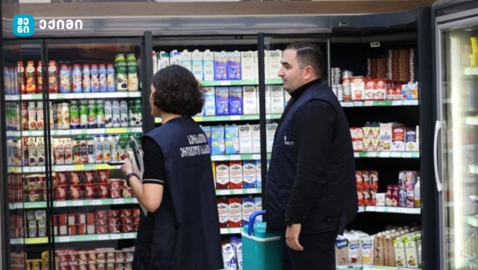 სურსათის ეროვნული სააგენტო მოქალაქეებს აფრთხილებს - სარეალიზაციო ბაზარზე განთავსებულ რძეს ამოწმებენ