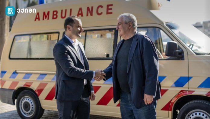 „დევნილი მოსახლეობის მხარდაჭერა ჩვენი მუდმივი ზრუნვის საგანია და დღევანდელი შეხვედრა სწორედ ამ პროცესის ნაწილია. ჩვენი მიზანია თითოეული დევნილისთვის ხელმისაწვდომი გახდეს ხარისხიანი სამედიცინო სერვისები, რაშიც მუდმივად გვეხმარება საქართველოს ჯანდაცვის სამინისტრო“-ბესიკ კუსიდი