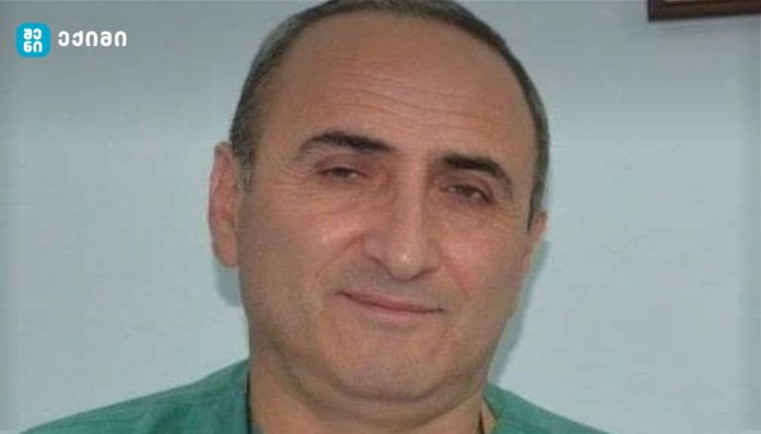 ოპერაციის დროს, რომელიც 8 საათს გაგრძელდა, ექიმმა ინფარქტი მიიღო. მძიმედ დაჭრილი პაციენტი, 23 წლის ბიჭი არ მიატოვა, ოპერაცია არ შეწყვიტა - ოპერაციის დასრულებიდან მალევე, ექიმის გული სამუდამოდ გაჩერდა
