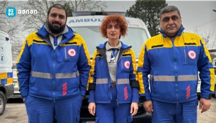 ადგილზე მისულ სასწრაფო დახმარების პერსონალს 60 წლამდე მამაკაცი უგონო მდგომარეობაში დახვდათ