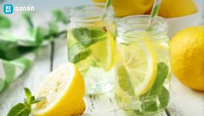 ლიმონიანი წყალი: შეცდომა, რომელსაც მილიონობით ადამიანი უშვებს ყოველ დილით და მისი მომზადების სწორი გზა!