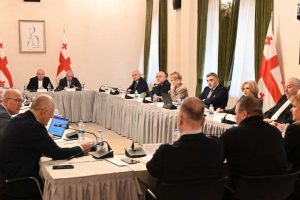 გაიზრდება თუ არა იმ მედიკამენტების ჩამონათვალი, რომელზეც რეფერენტული ფასი მოქმედებს – დროებითი საპარლამენტო კომისია ფარმაცევტული კომპანიების წარმომადგენლებს შეხვდა.„ქრონიკის“ სიუჟეტი