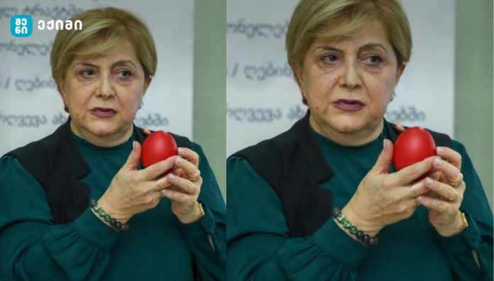 რამდენი კვერცხი შეიძლება ბავშვმა მიიღოს დღეში? - აღდგომის სუფრა და წითელი კვერცხები ბავშვებისთვის ნამდვილად განსაკუთრებული სიხარულია -და თანაც, კვერცხი ერთ-ერთი ყველაზე სრულფასოვანი საკვებია,ამ დღეებში განსაკუთრებული ლტოლვა აქვთ ბავშვებს კვერცხისადმი!!!