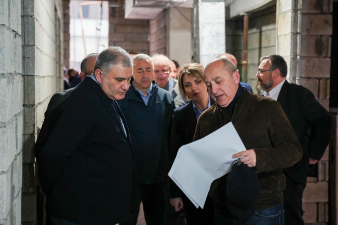 ბათუმის რესპუბლიკურ საავადმყოფოს ახალი, თანამედროვე, მრავალპროფილური სამედიცინო სივრცე, უზრუნველყოფს როგორც პედიატრიულ, ისე - სხვადასხვა სპეციალიზებულ მომსახურებას