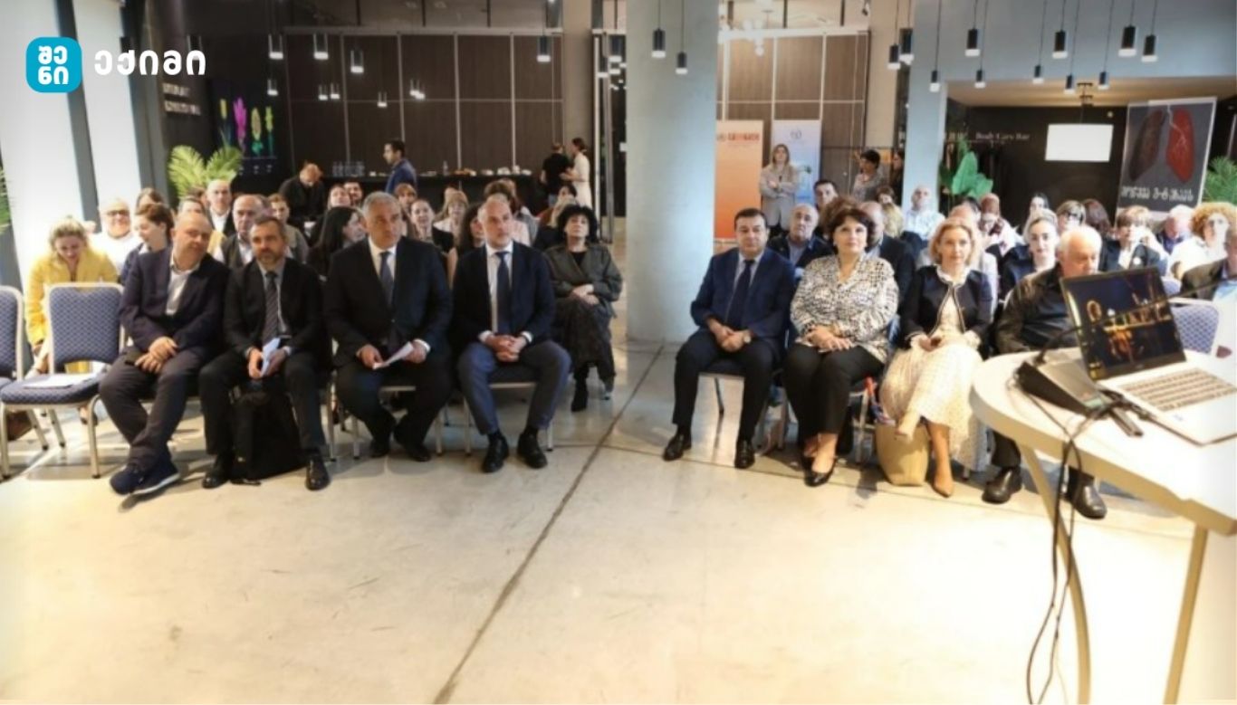 tambaqos dge მიხეილ სარჯველაძე: „თამბაქოს კონტროლის ჩარჩო კონვენციის რატიფიცირებიდან 20 წლის თავზე, საქართველომ მნიშვნელოვან პროგრესს მიაღწია, რაც სტანდარტიზებული შეფუთვის დანერგვასა და კანონმდებლობის გამკაცრებაში გამოიხატა“