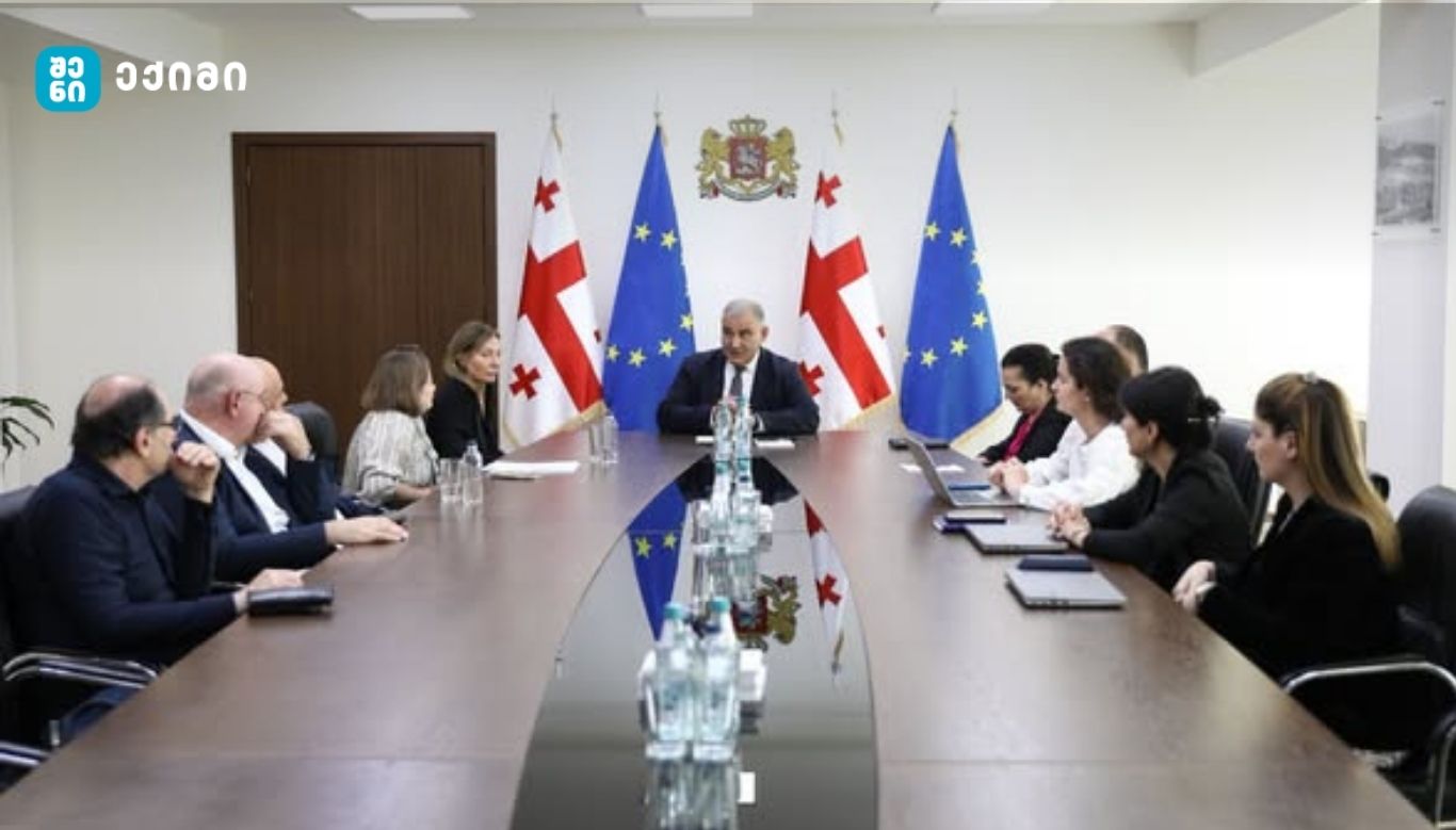 საყოველთაო ჯანდაცვის პროგრამის ფარგლებში, კოხლეარული იმპლანტაციის სახელმწიფო პროგრამა ფართოვდება. ცვლილების შედეგად, 4 წლამდე ასაკის ბავშვებისთვის ორმხრივი კოხლეარული იმპლანტაცია გახდება ხელმისაწვდომი