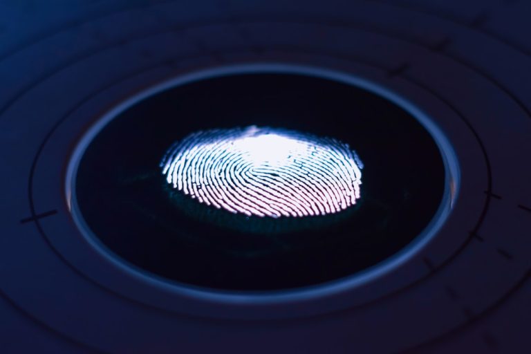 PFAS ნაერთების ორგანიზმში ტრანსფორმაცია სისხლში უნიკალური ბიოლოგიური „ხელმოწერების“ წარმოქმნას უკავშირდება.