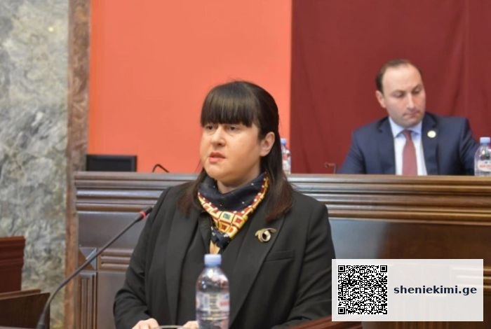 „ჯანმრთელობის დაცვის შესახებ“ კანონი ექთნების და მეანი-ექთნების საქმიანობის პროფესიული რეგულირების საკანონმდებლო სისტემის ჩამოყალიბებას ითვალისწინებს | sheniekimi.ge | შენი ექიმი