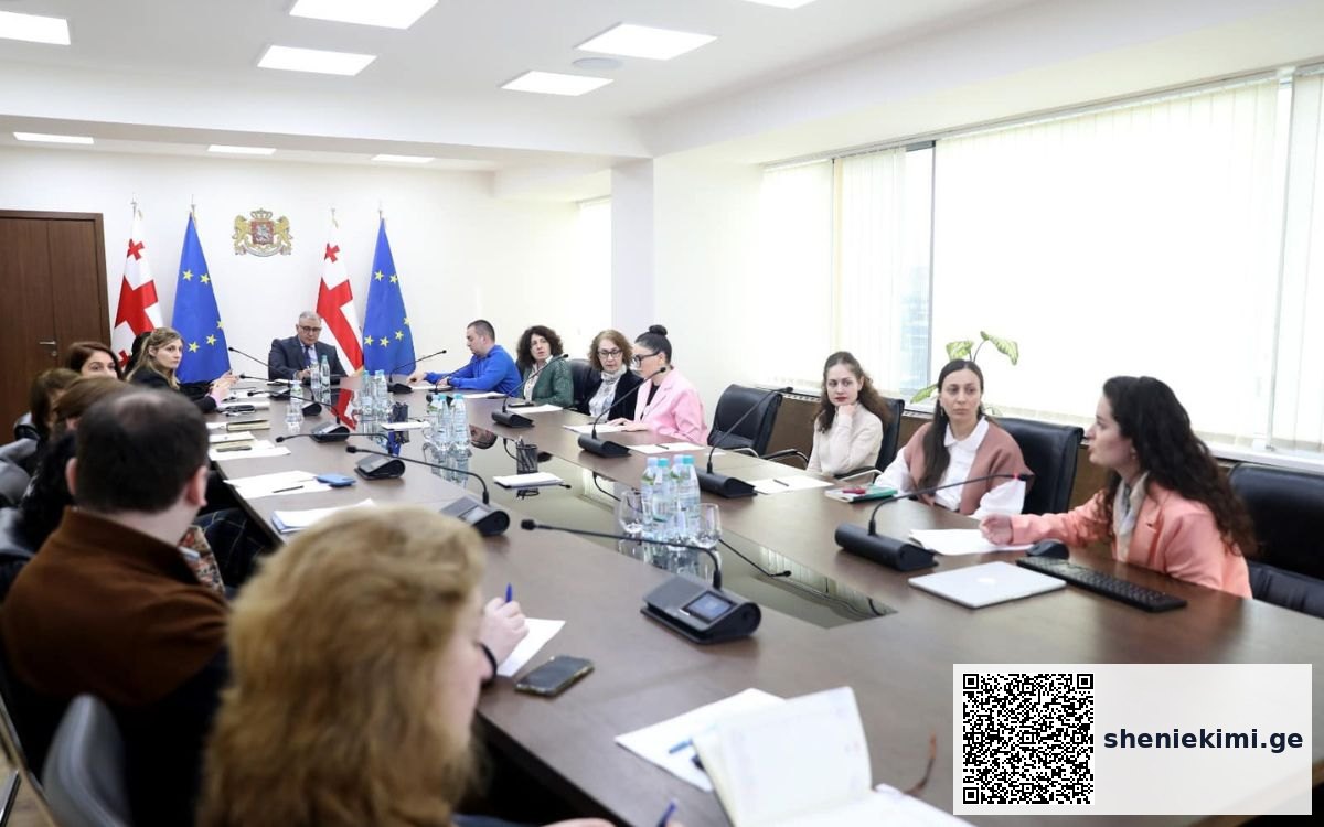 ონკოლოგიის ეროვნული საბჭოს სხდომა გაიმართა – პროგრამები, რომლის ფარგლებშიც პაციენტებისთვის, მედიკამენტები, სხივური, ჰორმონო და ქიმიოთერაპიები, ასევე, ქირურგიული ოპერაციები ფინანსდება | sheniekimi.ge | შენი ექიმი