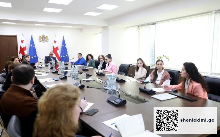 ონკოლოგიის ეროვნული საბჭოს სხდომა გაიმართა – პროგრამები, რომლის ფარგლებშიც პაციენტებისთვის, მედიკამენტები, სხივური, ჰორმონო და ქიმიოთერაპიები, ასევე, ქირურგიული ოპერაციები ფინანსდება