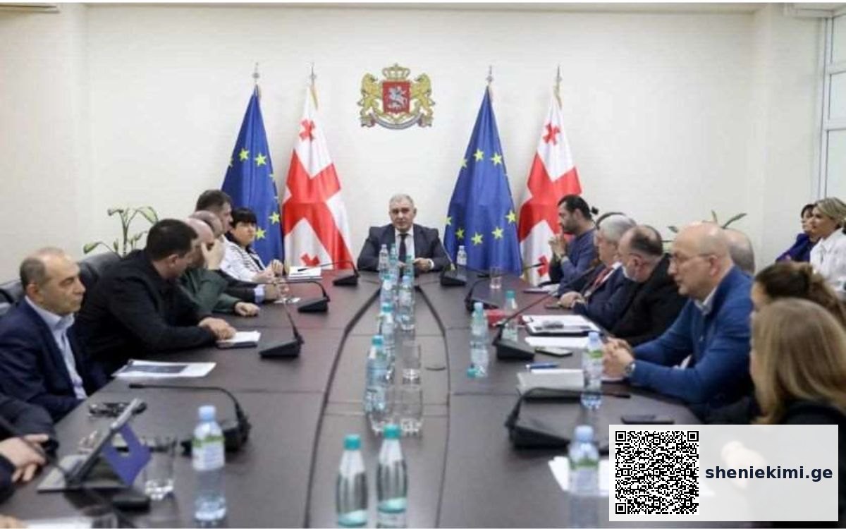 „პრიორიტეტი პაციენტების ინტერესების დაცვა და მაღალი ხარისხის სერვისებით უზრუნველყოფაა“-მიხეილ სარჯველაძე | sheniekimi.ge | შენი ექიმი
