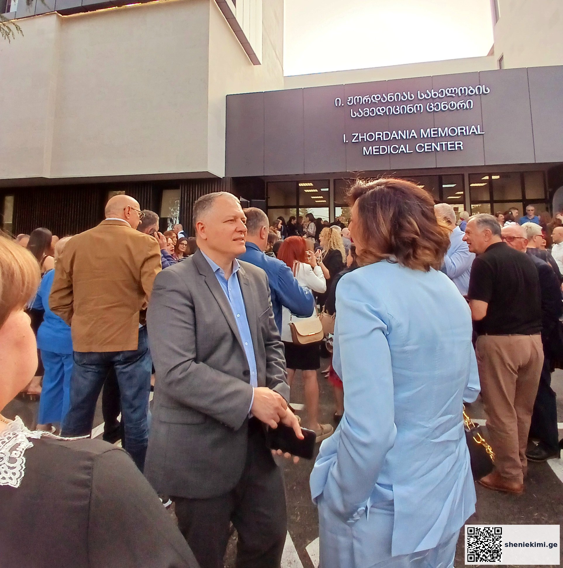 პროფესორი გიორგი ფხაკაძე დაესწრო თბილისში ახალი კლინიკის – ჟორდანიას სამედიცინო ცენტრის გახსნას | sheniekimi.ge | შენი ექიმი პროფესორი გიორგი ფხაკაძე დაესწრო თბილისში ახალი კლინიკის – ჟორდანიას სამედიცინო ცენტრის გახსნას | sheniekimi.ge | შენი ექიმი