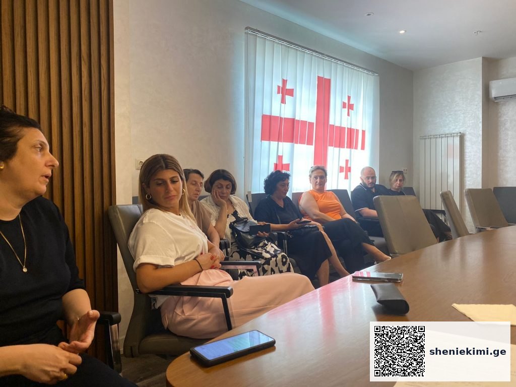 ბათუმში სამედიცინო გაერთიანება ,,მედცენტრის” ჰოსპიტლების პაციენტთა საბჭოს მორიგი შეხვედრა გაიმართა – კანადური სტანდარტი ქართულ კლინიკებში | sheniekimi.ge | შენი ექიმი