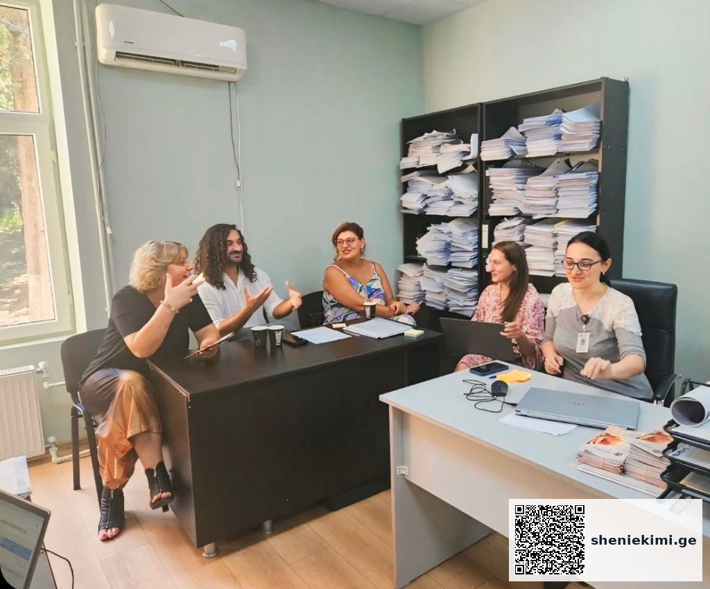 “პინეო სამედიცინო ეკოსისტემაში” “აკრედიტაცია კანადის” მრჩევლებმა ნაყოფიერი ვიზიტი გამართეს – ინერგება პაციენტთან ურთიერთობის კოორდინატორის ინსტიტუტი | sheniekimi.ge | შენი ექიმი “პინეო სამედიცინო ეკოსისტემაში” “აკრედიტაცია კანადის” მრჩევლებმა ნაყოფიერი ვიზიტი გამართეს – ინერგება პაციენტთან ურთიერთობის კოორდინატორის ინსტიტუტი | sheniekimi.ge | შენი ექიმი
