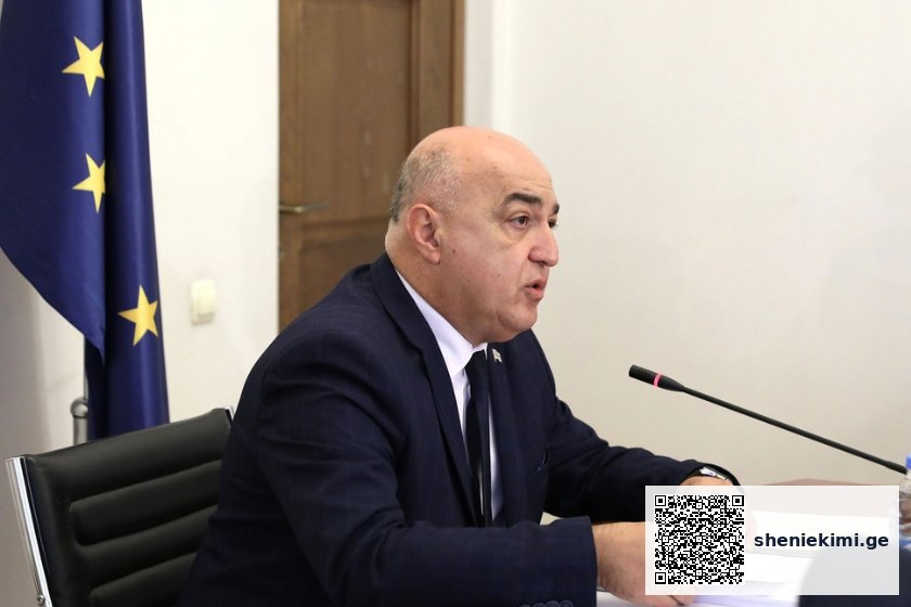ჯანმრთელობის დაცვისა და სოციალურ საკითხთა კომიტეტმა „ადამიანის სისხლისა და მისი კომპონენტების ხარისხისა და უსაფრთხოების შესახებ“ კანონში ცვლილებას მხარი დაუჭირა | sheniekimi.ge | შენი ექიმი