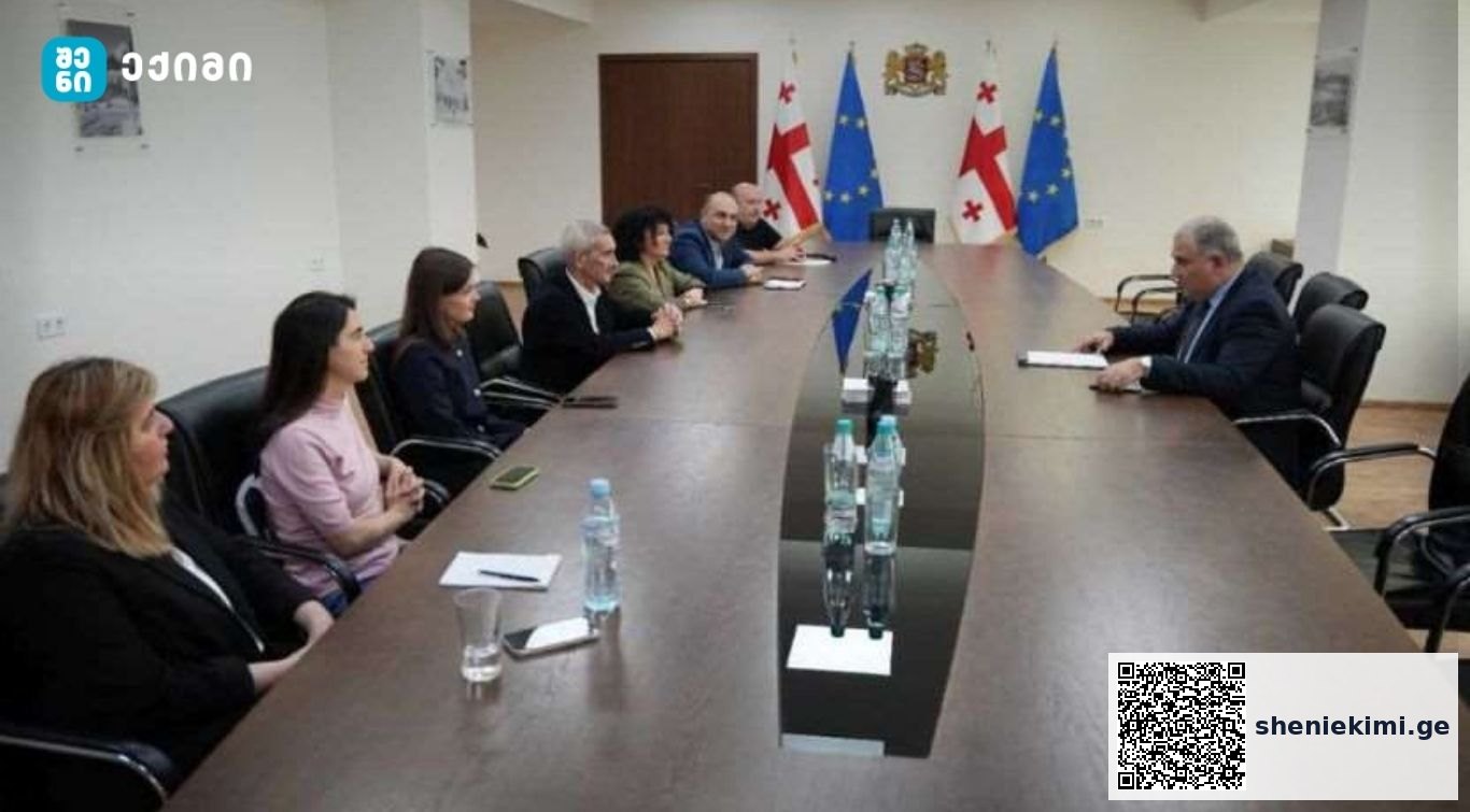„თამბაქოსთან ბრძოლა სამინისტროს ერთ-ერთი პრიორიტეტია, ამ მიზნით საქართველოს მთავრობამ მნიშვნელოვანი ღონისძიებები გაატარა და თამბაქოს მოხმარების შემცირებაზე ზრუნვა კვლავაც გრძელდება“ | sheniekimi.ge | შენი ექიმი