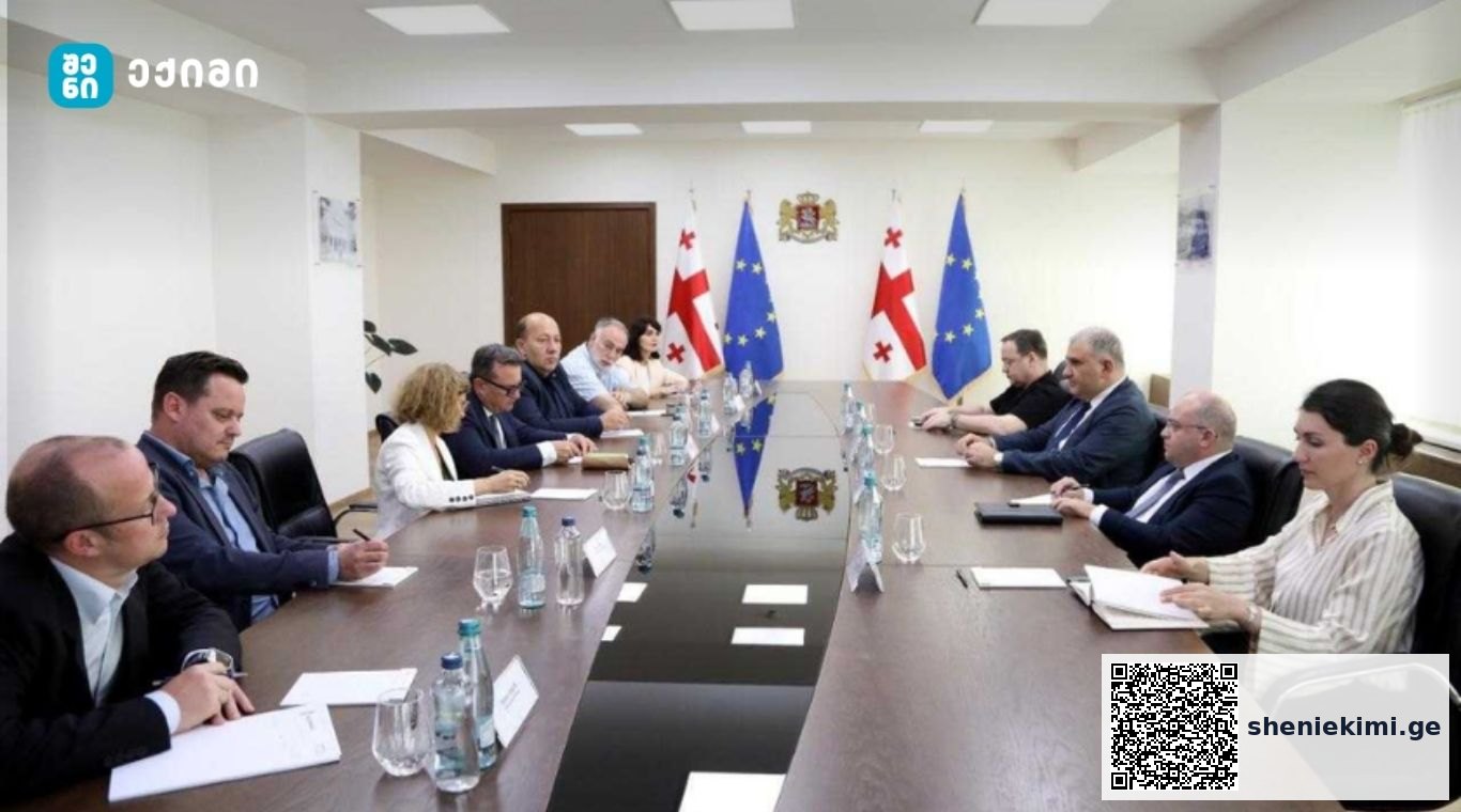 განსაკუთრებული ყურადღება გამახვილდა შრომის უსაფრთხოებაზე, შრომითი პირობების კიდევ უფრო გაუმჯობესებაზე, სოციალური დიალოგის განვითარებასა და დასაქმებულთა უფლებების ეფექტიან დაცვაზე | sheniekimi.ge | შენი ექიმი