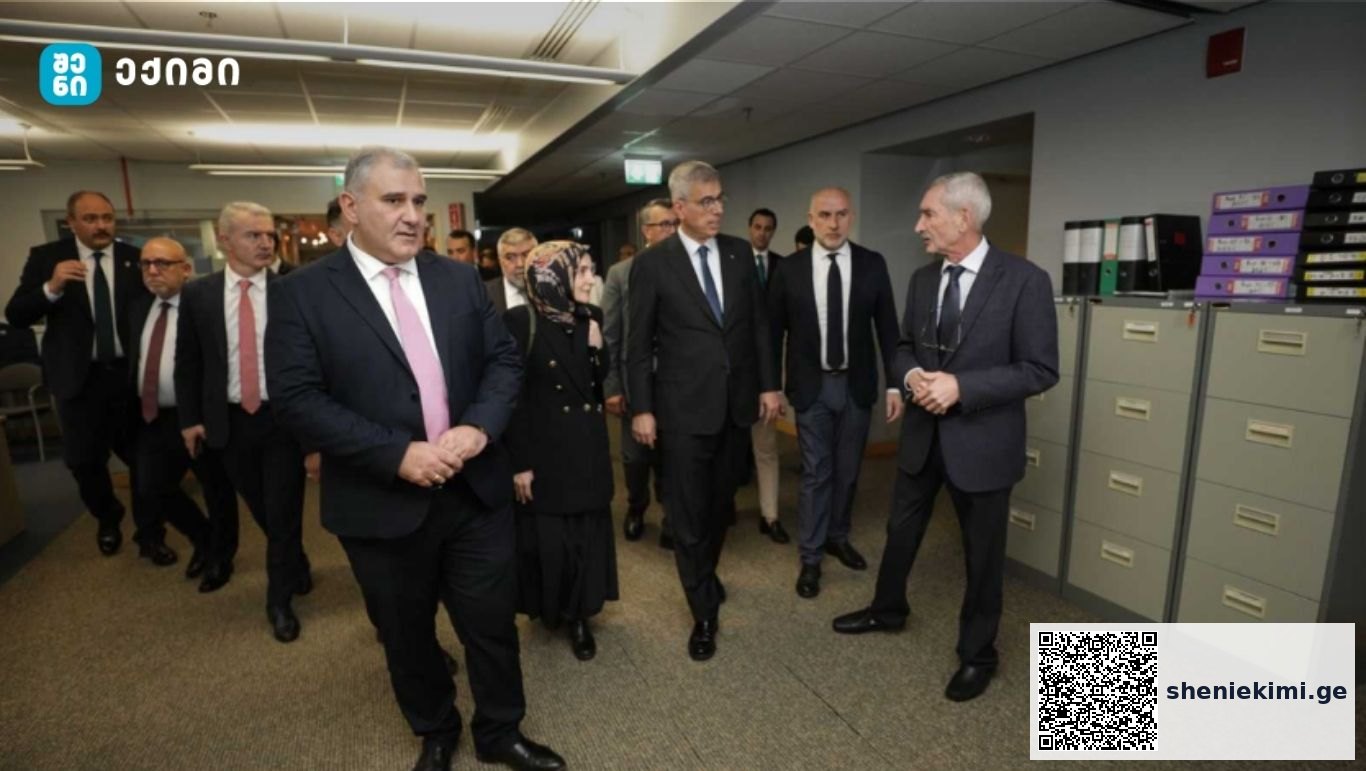 მიხეილ სარჯველაძე თურქეთის ჯანდაცვის მინისტრ ქემალ მემიშოღლუსთან ერთად, ლუგარის ცენტრში იმყოფებოდა | sheniekimi.ge | შენი ექიმი