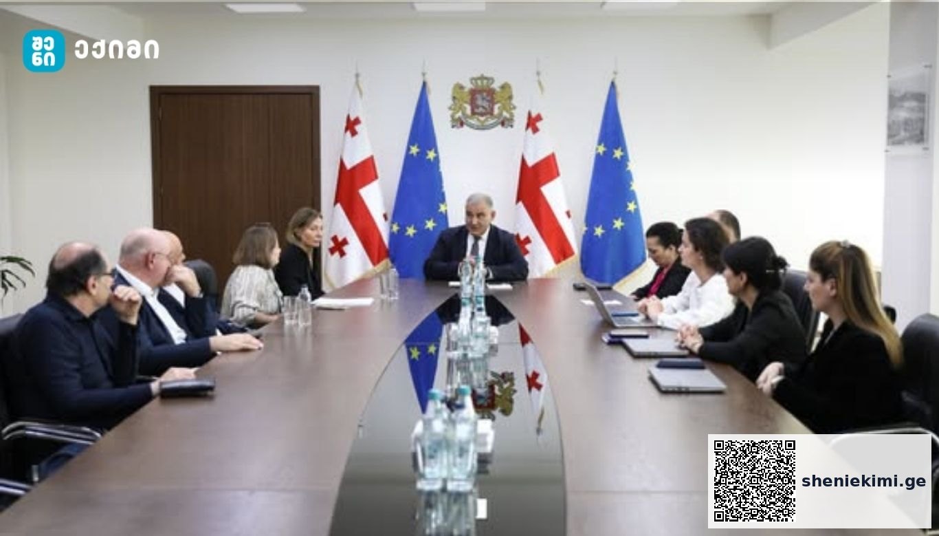 საყოველთაო ჯანდაცვის პროგრამის ფარგლებში, კოხლეარული იმპლანტაციის სახელმწიფო პროგრამა ფართოვდება. ცვლილების შედეგად, 4 წლამდე ასაკის ბავშვებისთვის ორმხრივი კოხლეარული იმპლანტაცია გახდება ხელმისაწვდომი | sheniekimi.ge | შენი ექიმი